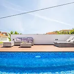 Belle Maison By Homie