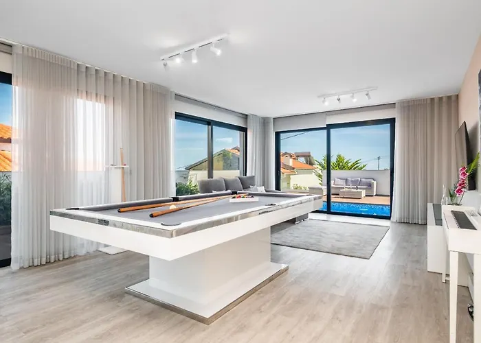 Belle Maison By Homie