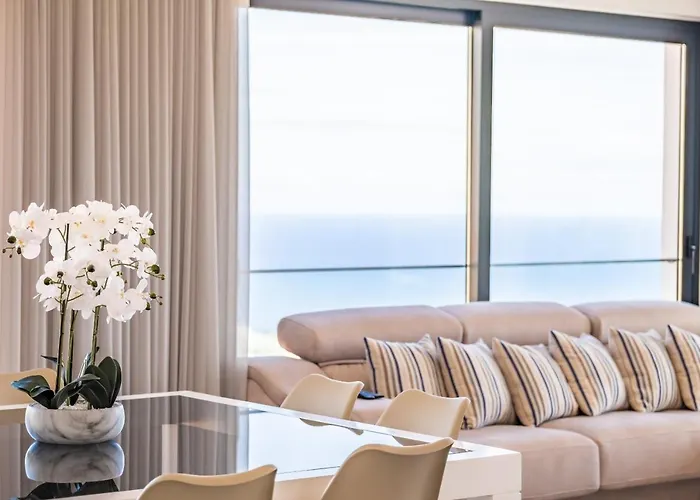 Belle Maison By Homie Vila Funchal (Madeira)