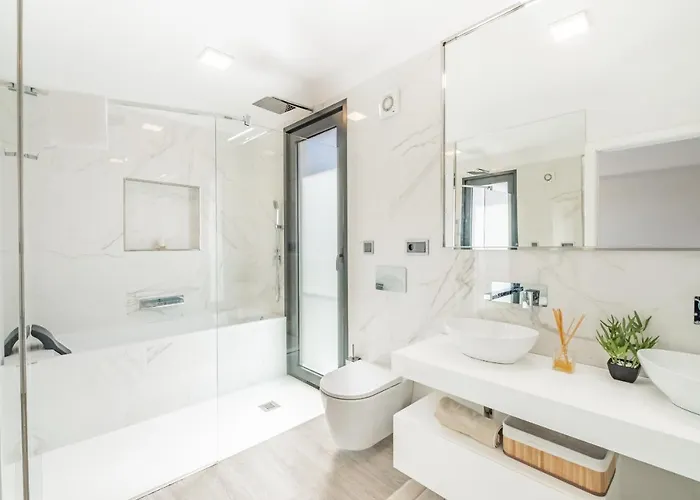 Belle Maison By Homie *